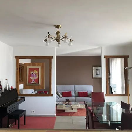 Spacious Duplex Pantin, Near Paris * Pantin